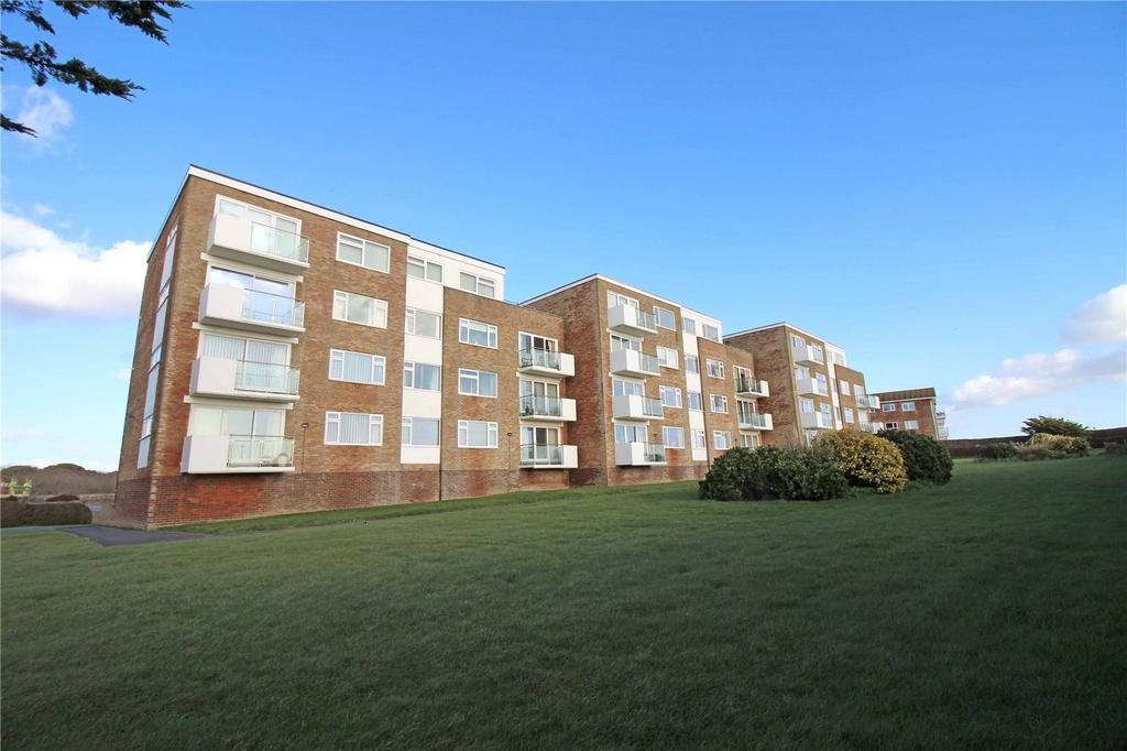 Whitby Road, Milford on Sea, Lymington, SO41 2 bed apartment £420,000