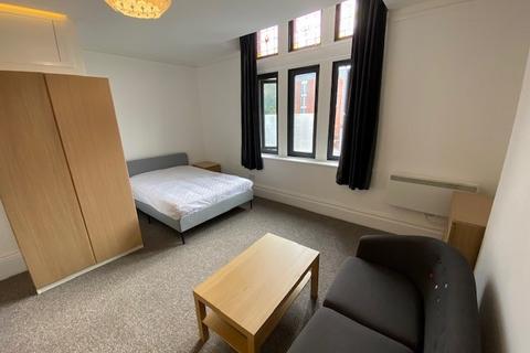 1 bedroom flat to rent, Wilmslow Road, M14 6XQ