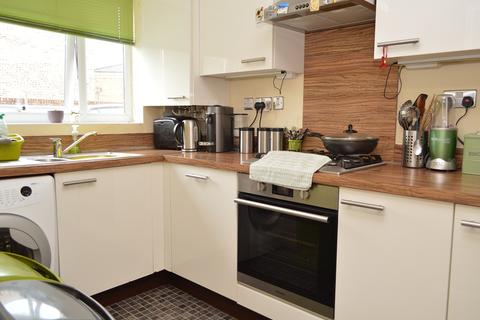 25 Barmouth Walk, Oldham, OL8 4SH