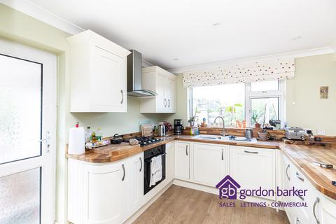 81 Greenhayes, Broadstone, BH18 8LZ