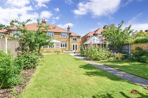 33 Brassey Avenue, Broadstairs, CT10 2DS