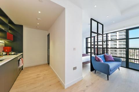 Studio to rent, Amelia House, London City Island, London, E14