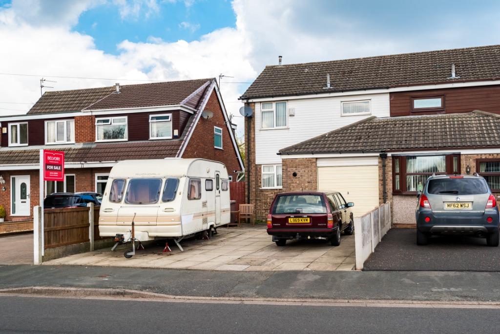 Wedge Ave, Haydock, WA11 3 bed semidetached house £150,000