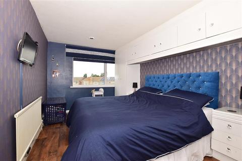 7 All Saints Close, Whitstable, CT5 1SB