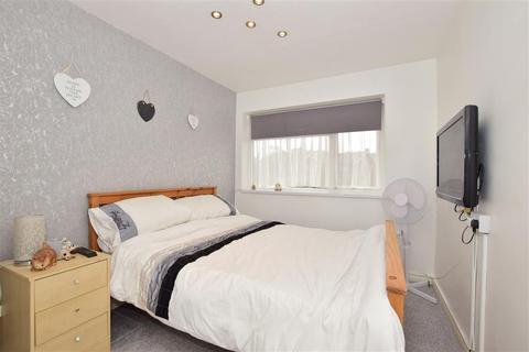 7 All Saints Close, Whitstable, CT5 1SB