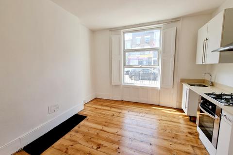 1 bedroom flat to rent, Junction Road, Archway, N19