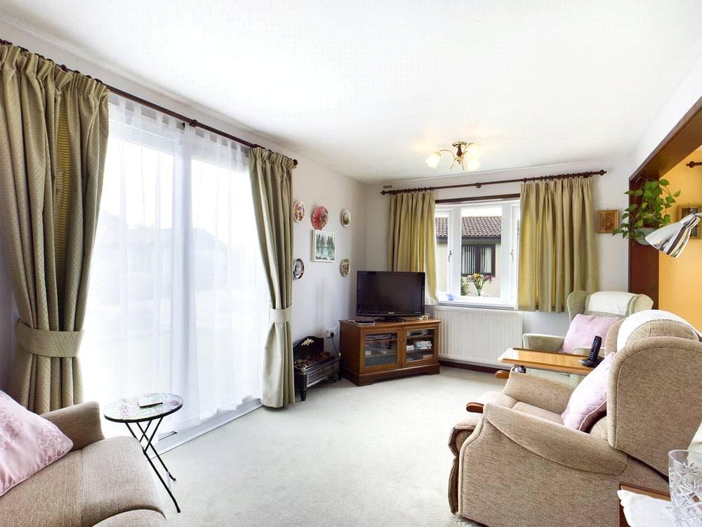 Bourne Park, Golden Green, Tonbridge... 2 bed bungalow £250,000