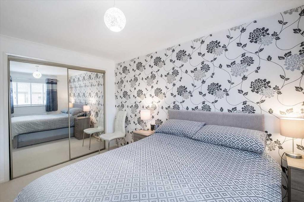 Bedroom (2)