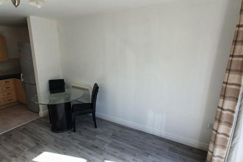 2 bedroom flat to rent, Coinsborough Keep, Coventry, CV1