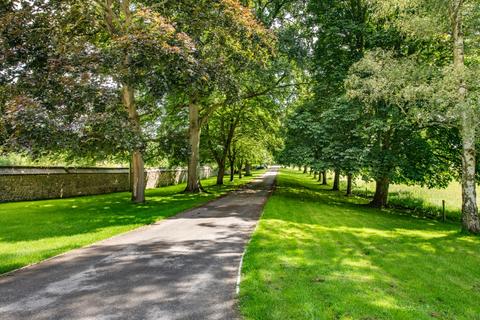 2 bedroom mews to rent, Shotover Estate, Wheatley, Oxfordshire, OX33