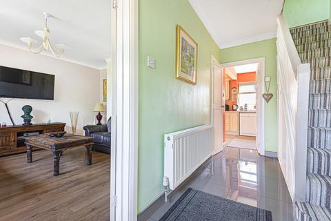 31 Dunstall Way, West Molesey, KT8 1PD
