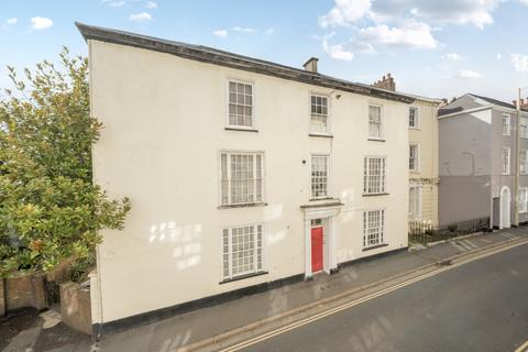 undefined, St. Peter Street, Tiverton, Devon, EX16