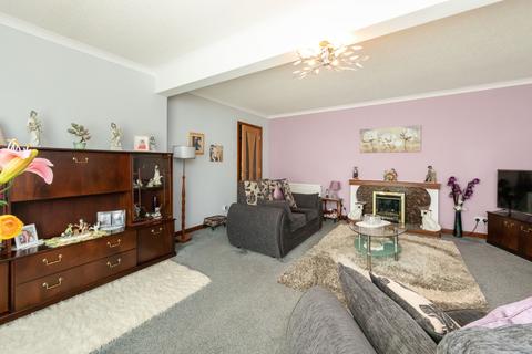 9 Cedar Avenue, Blairgowrie, PH10 6TT
