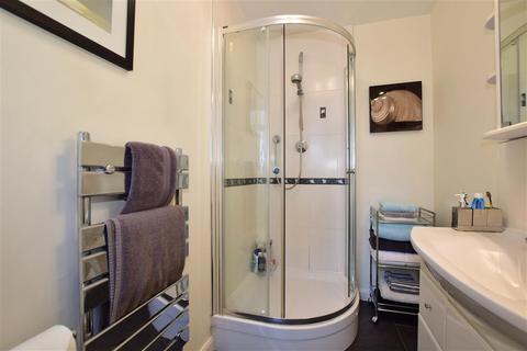 114 Arlington Drive, Carshalton, SM5 2EX