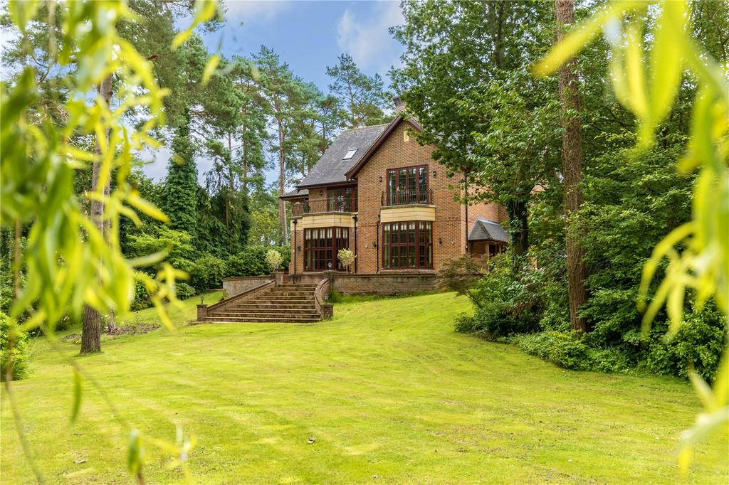The Close, Avon Castle, Ringwood, BH24 5 bed house £1,800,000
