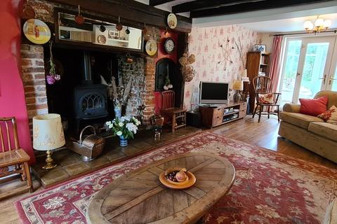 The House New Street, Fressingfield, Eye, IP21 5PG
