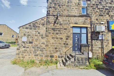2 bedroom apartment to rent, Town Street, Leeds LS18