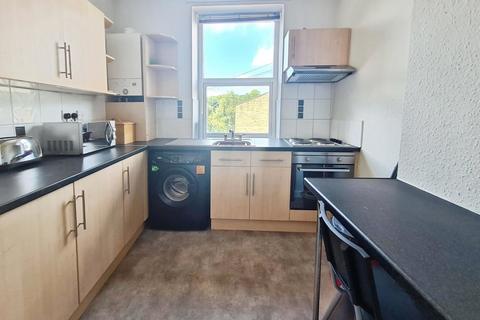 undefined, Town Street, Leeds LS18