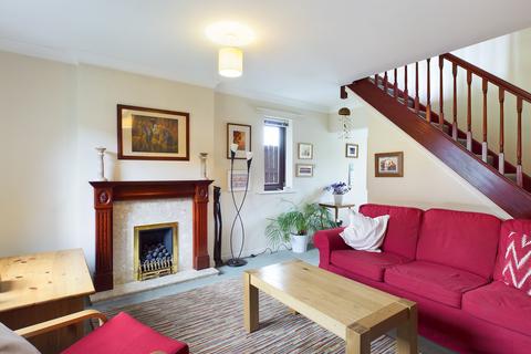 2 Lower Knoll Road, Diggle, Oldham, OL3 5PD