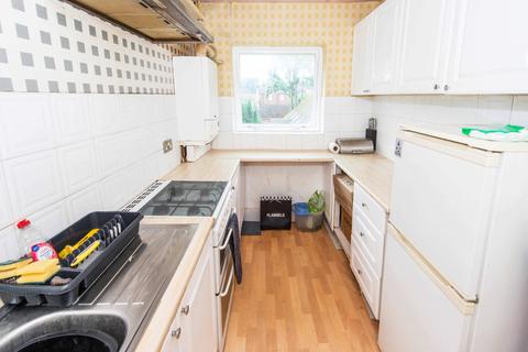 9 Sandown Drive, Carshalton, SM5 4LN