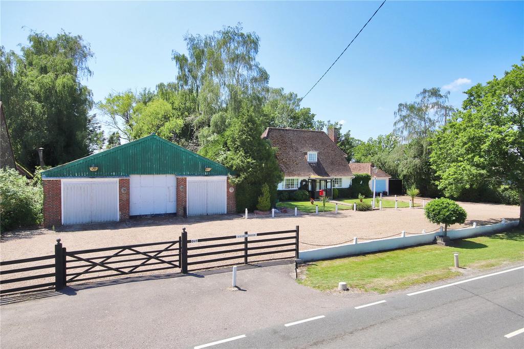 Appledore Road, Tenterden, Kent, TN30 Detached house £995,000