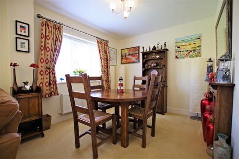 51 Fraser Drive, Bramshall, Uttoxeter, ST14 5EH