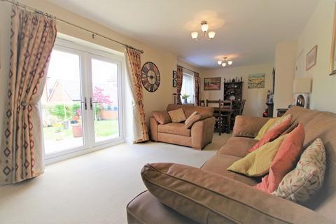 51 Fraser Drive, Bramshall, Uttoxeter, ST14 5EH