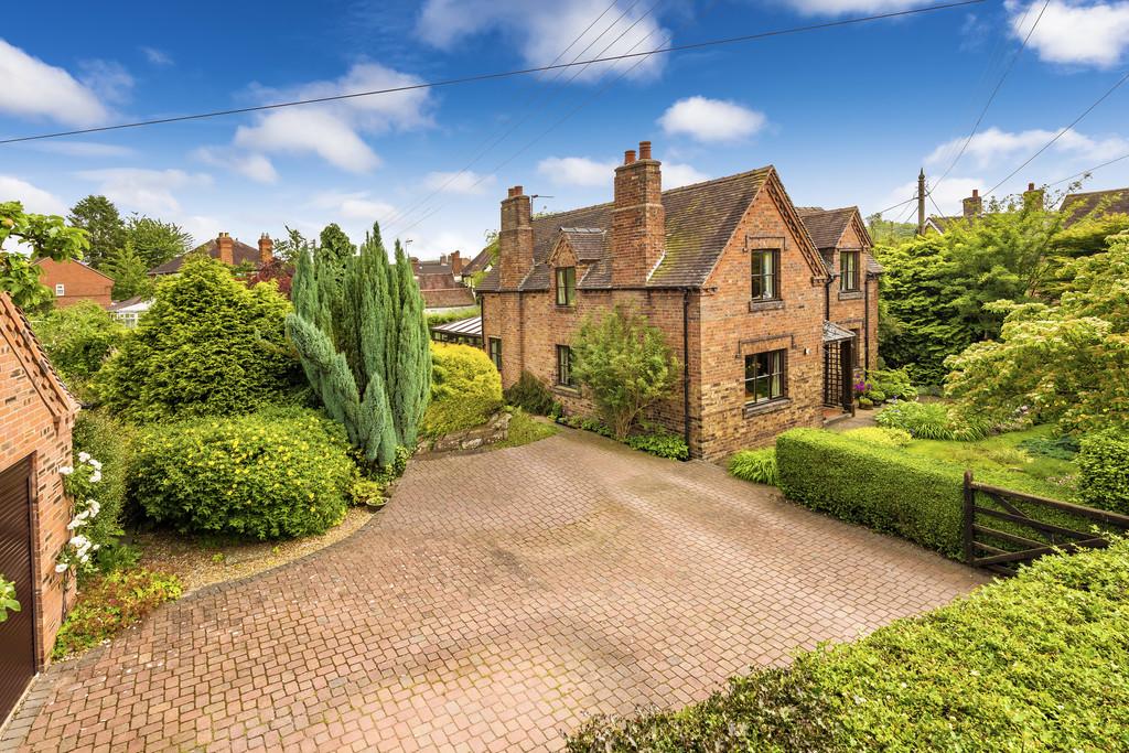 Muxton Lane, Muxton 5 bed detached house for sale £520,000