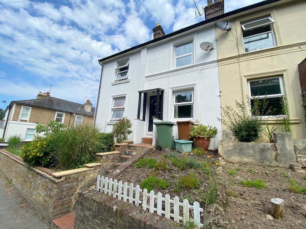 Speldhurst Road, Southborough 2 bed terraced house £1,050 pcm (£242 pw)
