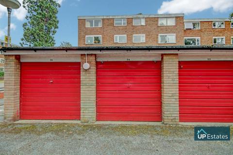 34 Bankside Close, Coventry, CV3 4GD