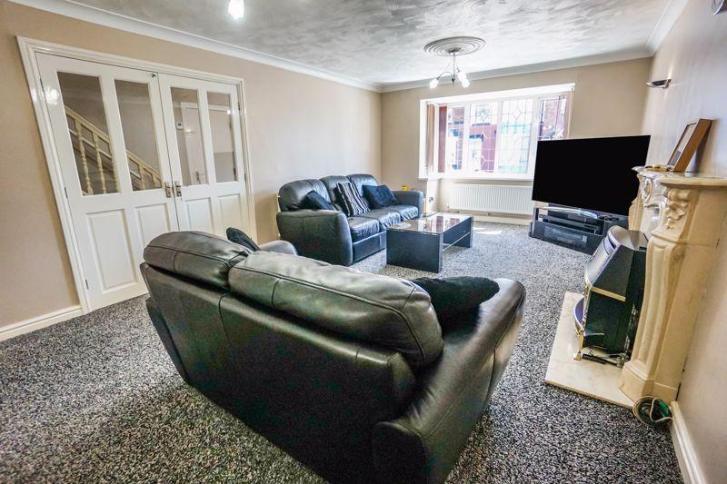 Foley Street, Wednesbury 4 bed detached house £350,000