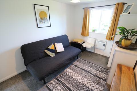 40 Harrisons Wharf, Purfleet, RM19 1QW