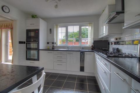 4 bedroom detached house for sale - Oaklands, Curdworth, Sutton Coldfield B76 9HD
