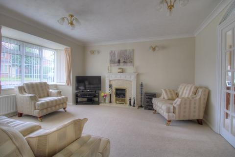 4 bedroom detached house for sale - Oaklands, Curdworth, Sutton Coldfield B76 9HD