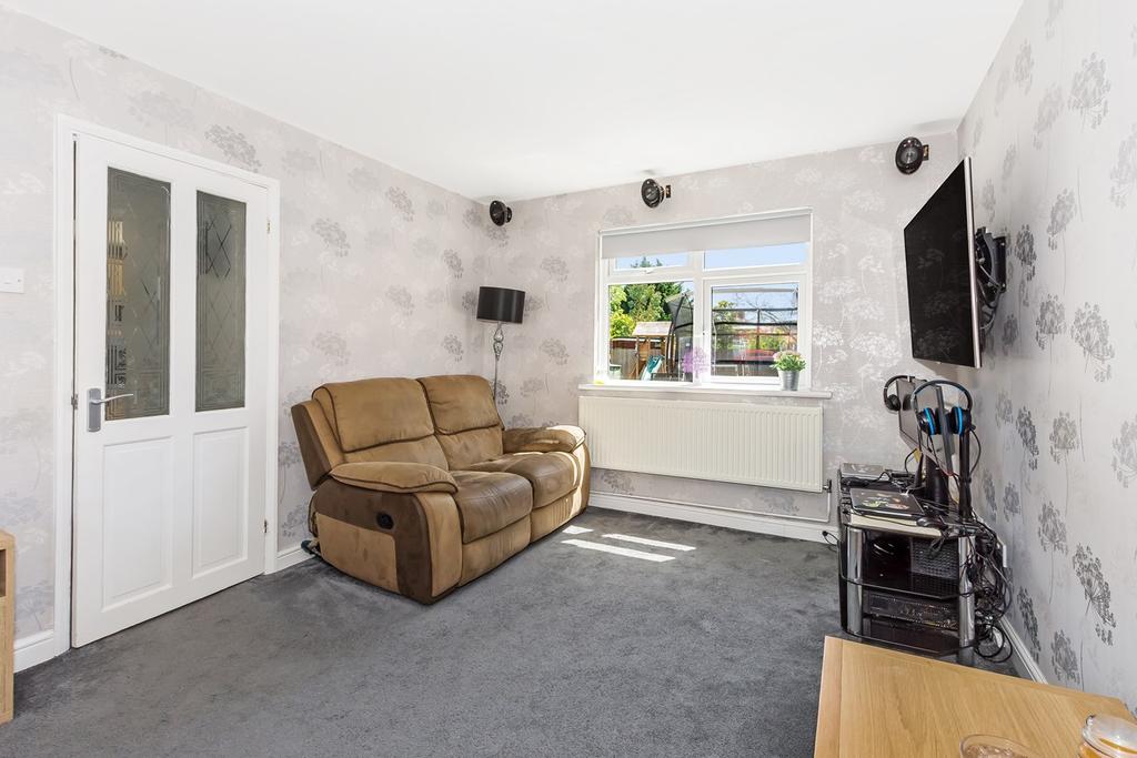 Ellison Road, Sidcup, DA15 3 bed semidetached house £475,000