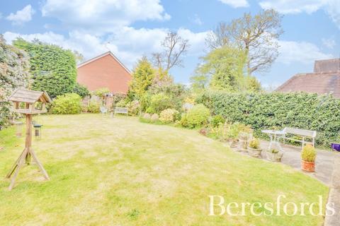 57 Hutton Village, Hutton, Brentwood, CM13 1RX