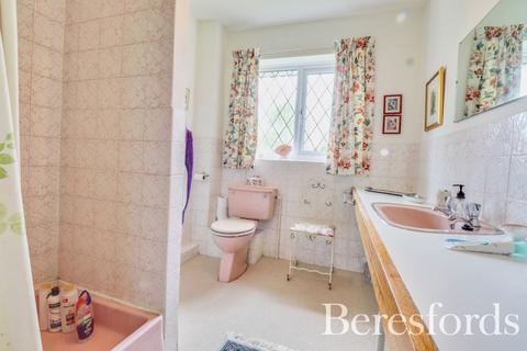 57 Hutton Village, Hutton, Brentwood, CM13 1RX