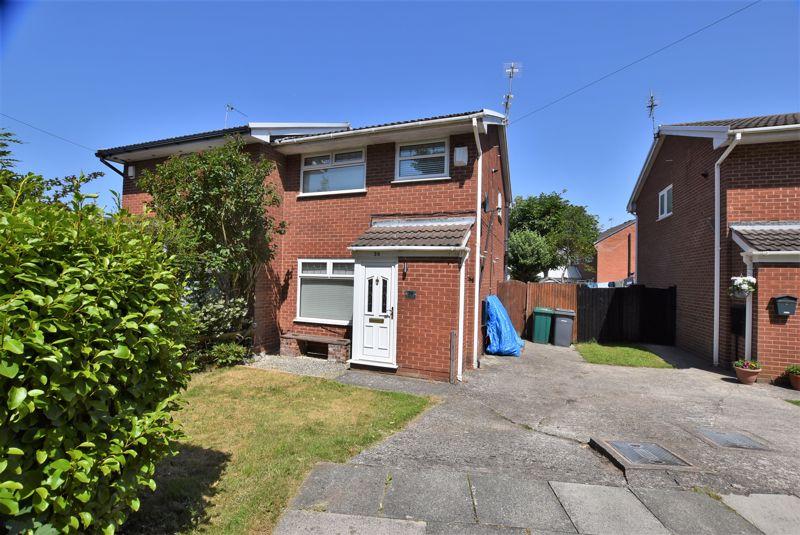 Norwich Drive, Upton 3 bed semidetached house £179,950