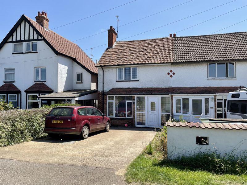 Twyford Road, Adderbury Extended No onward chain 3 bed semi