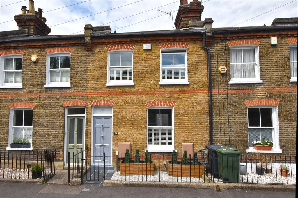 Collins Street, Blackheath, London, SE3 2 bed terraced house £895,000