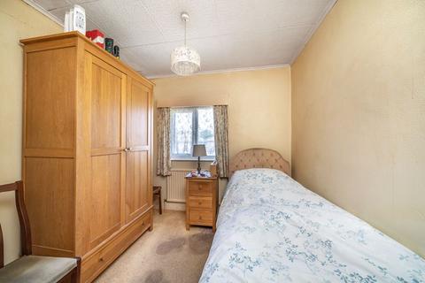 159 Windsor Drive, Orpington, BR6 6HG