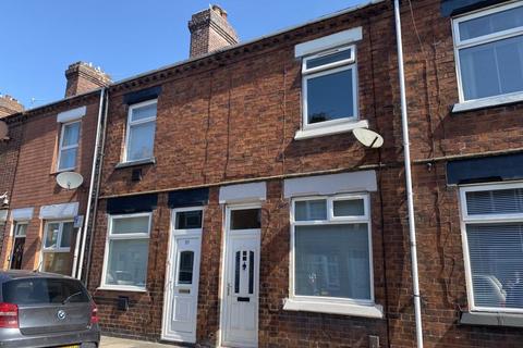 2 bedroom terraced house to rent, Selwyn Street, Stoke-On-Trent