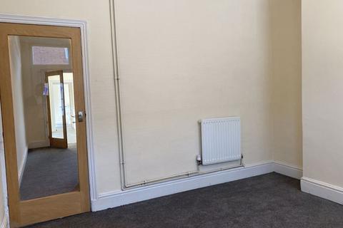 2 bedroom terraced house to rent, Selwyn Street, Stoke-On-Trent
