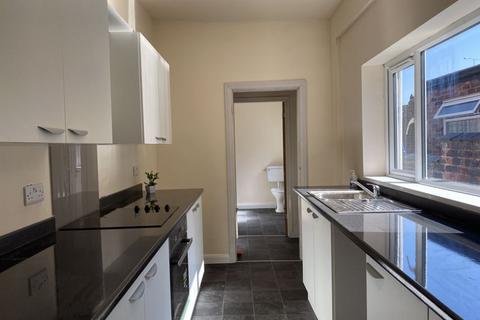 2 bedroom terraced house to rent, Selwyn Street, Stoke-On-Trent