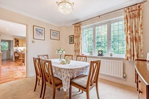 20 Roman Way, Carshalton, SM5 4EF