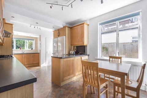 21 Princes Avenue, Carshalton, SM5 4NZ