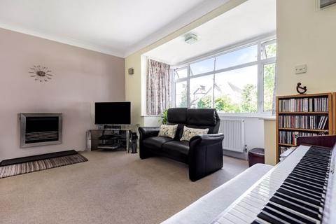21 Princes Avenue, Carshalton, SM5 4NZ