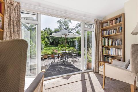 21 Princes Avenue, Carshalton, SM5 4NZ