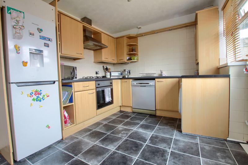 Lowfields Avenue, Ingleby Barwick 2 bed terraced house £595 pcm (£137 pw)