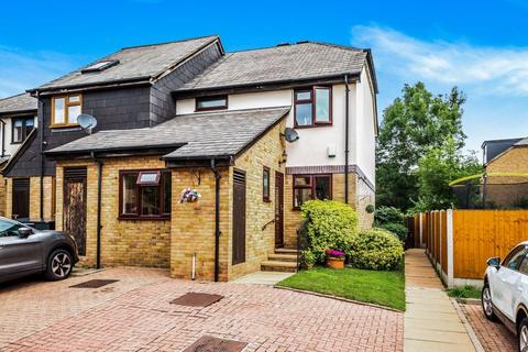 8 Deck Close, London, SE16 6BU